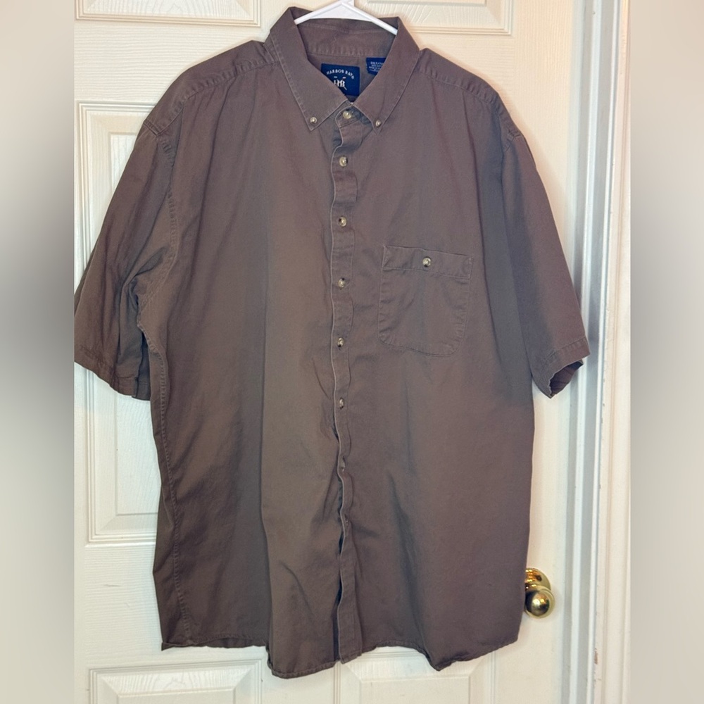Vintage Harbor Bay men’s button-down shirt